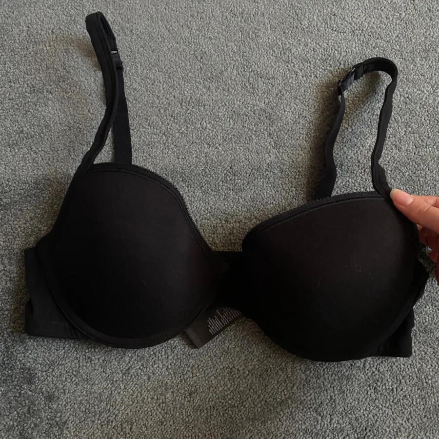 سوتین اسمارا آلمان 85 B