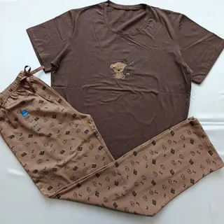 ست تیشرت و شلوار طرح دار