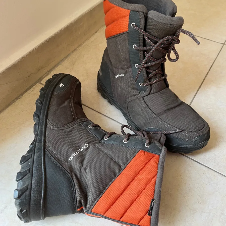 کفش طبیعت گردی دکتلون