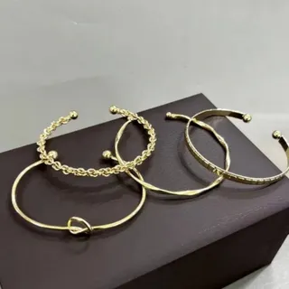 بنگل دست بند