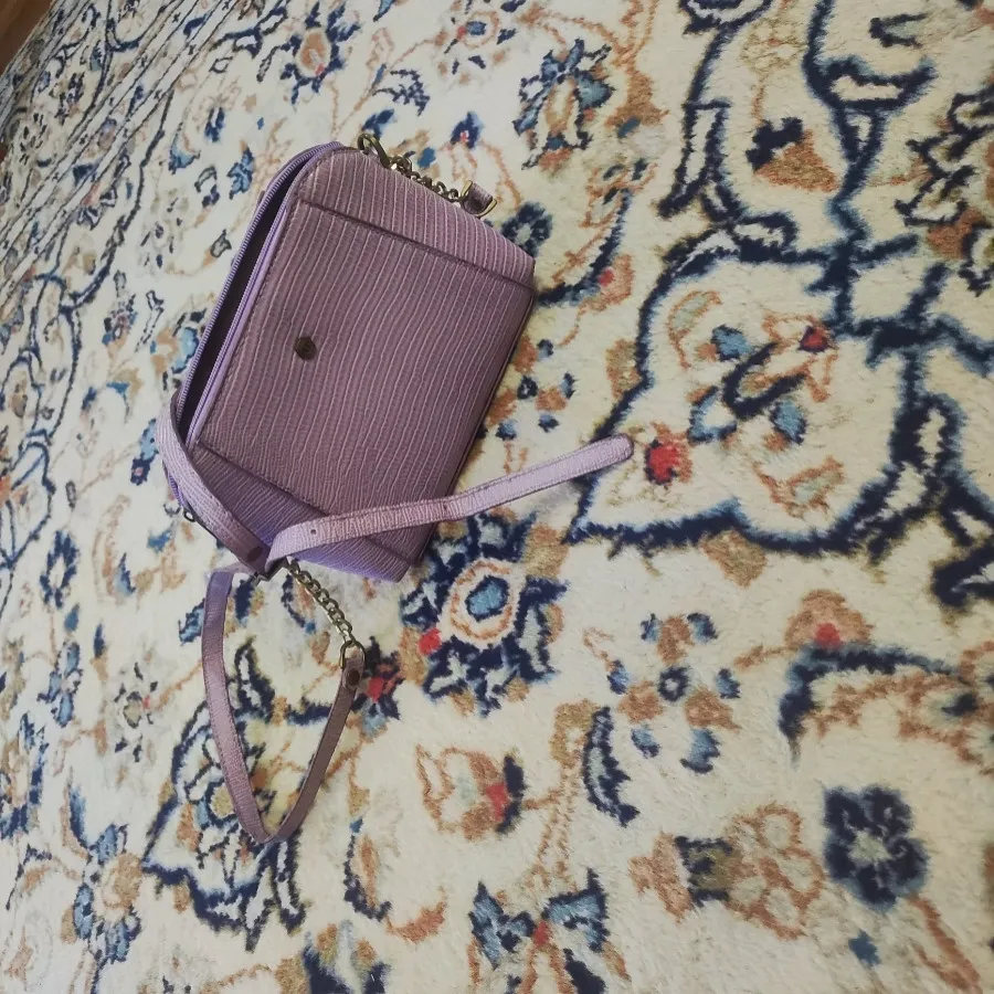 کیف دوشی بنفش