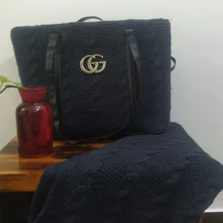 کیف و شال زمستانه
