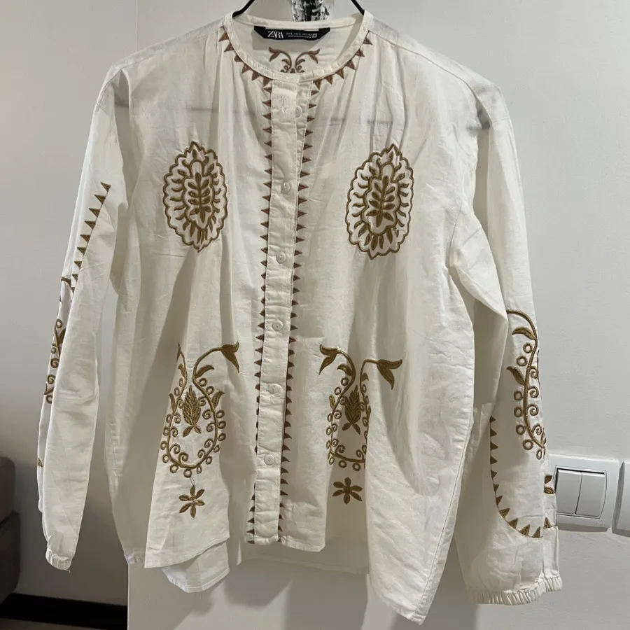 شومیز لینن زارا