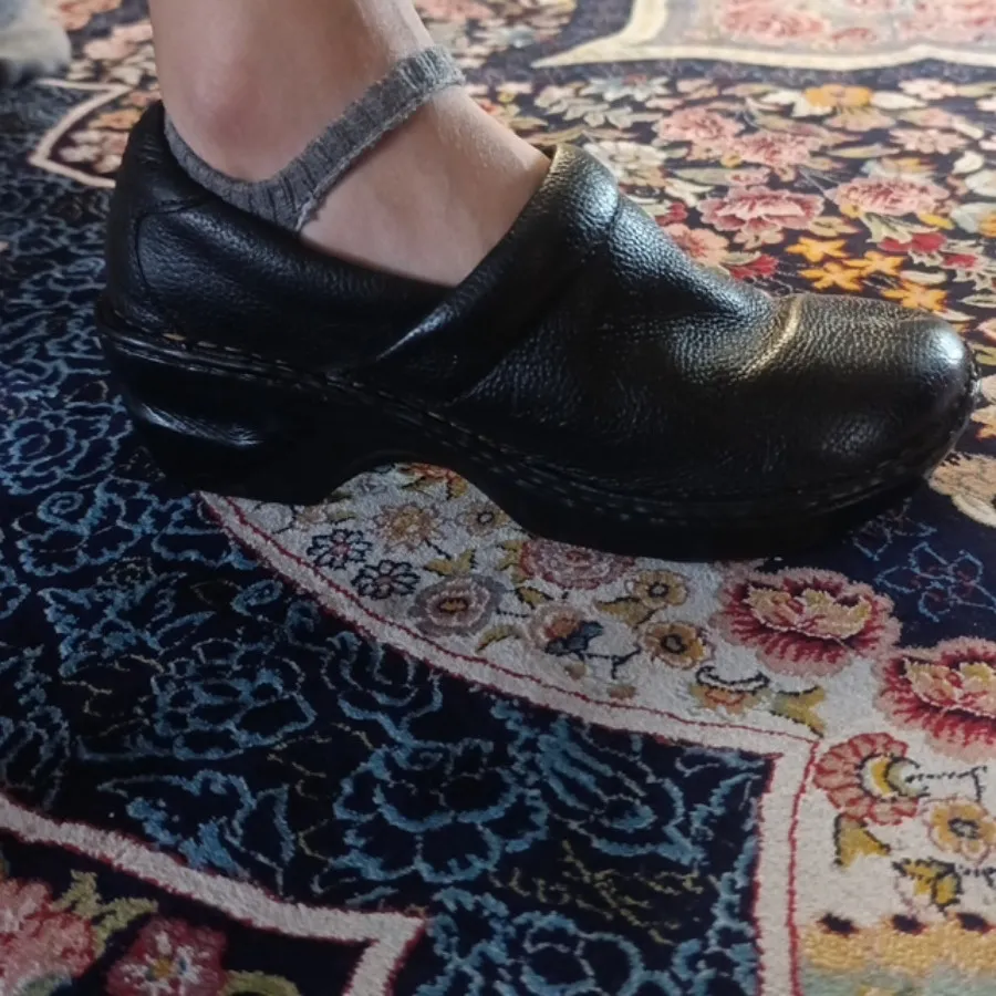 کفش طبی چرم