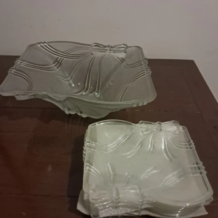 میوه خوری و پیش دستی