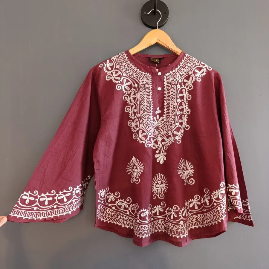 شومیز نخی گلدوزی وارداتی