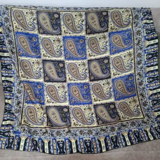 روسری ساتن