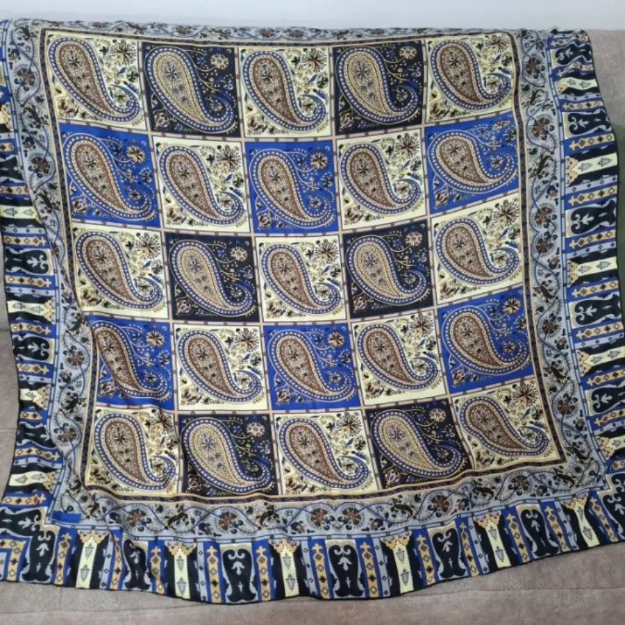 روسری ساتن