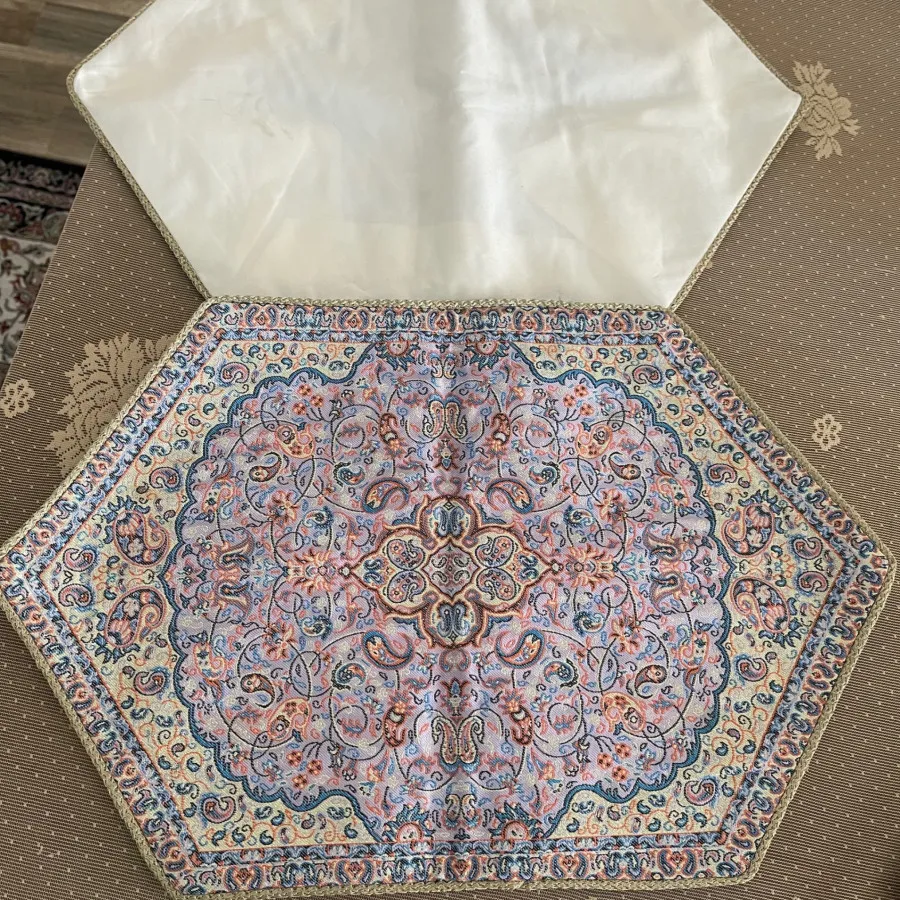رومیزی ترمه