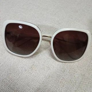 عینک آفتابی