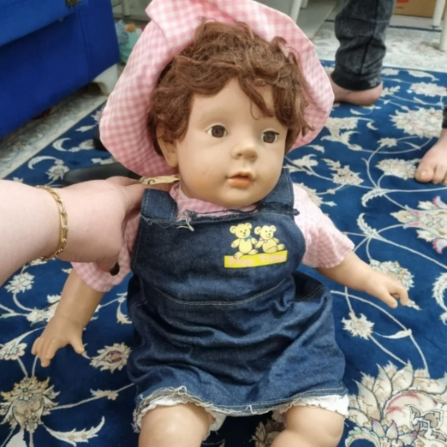 عروسک موزیکال