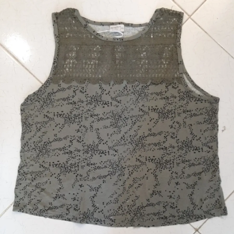 تاپ خارجی بزرگ