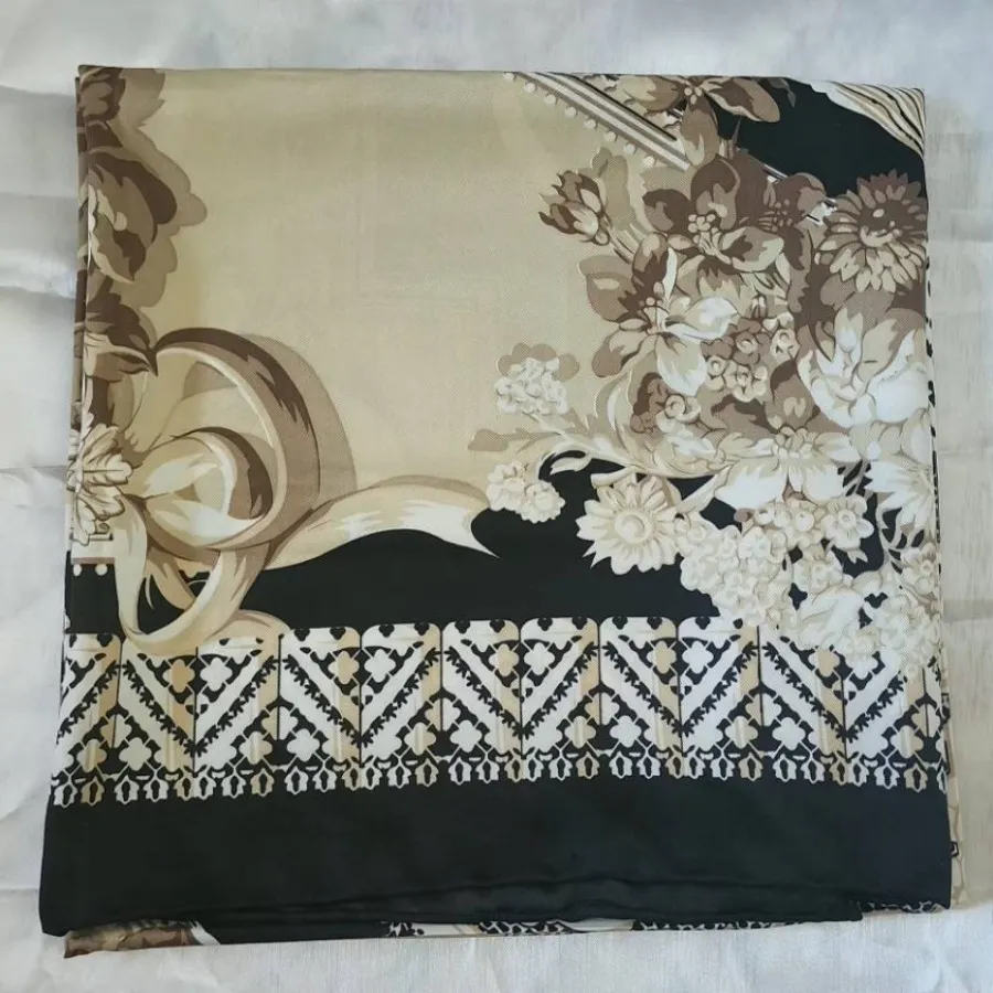 روسری ابریشم