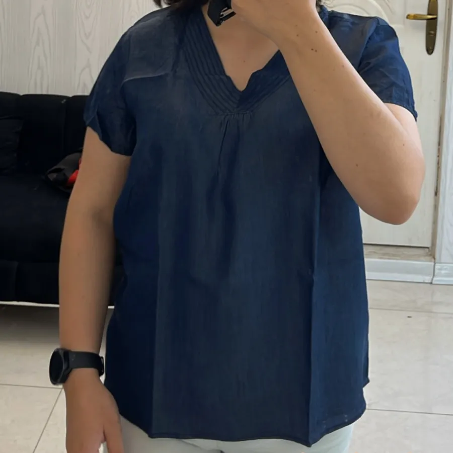 بلوز سرمه‌ای یقه هفت