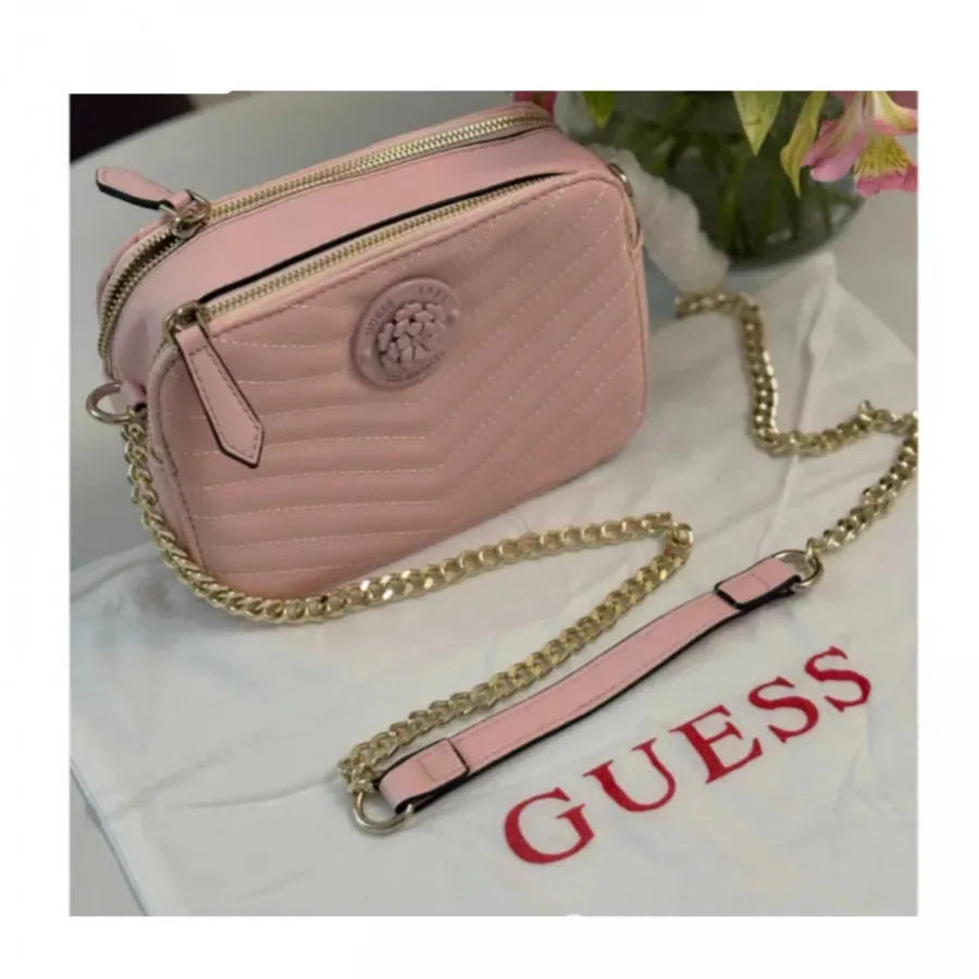 کیف برند گس GUESS