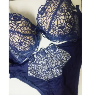 ست لباس زیر سوتین شورت