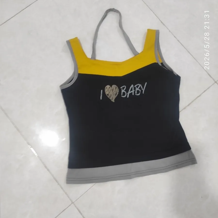 تاپ دخترانه
