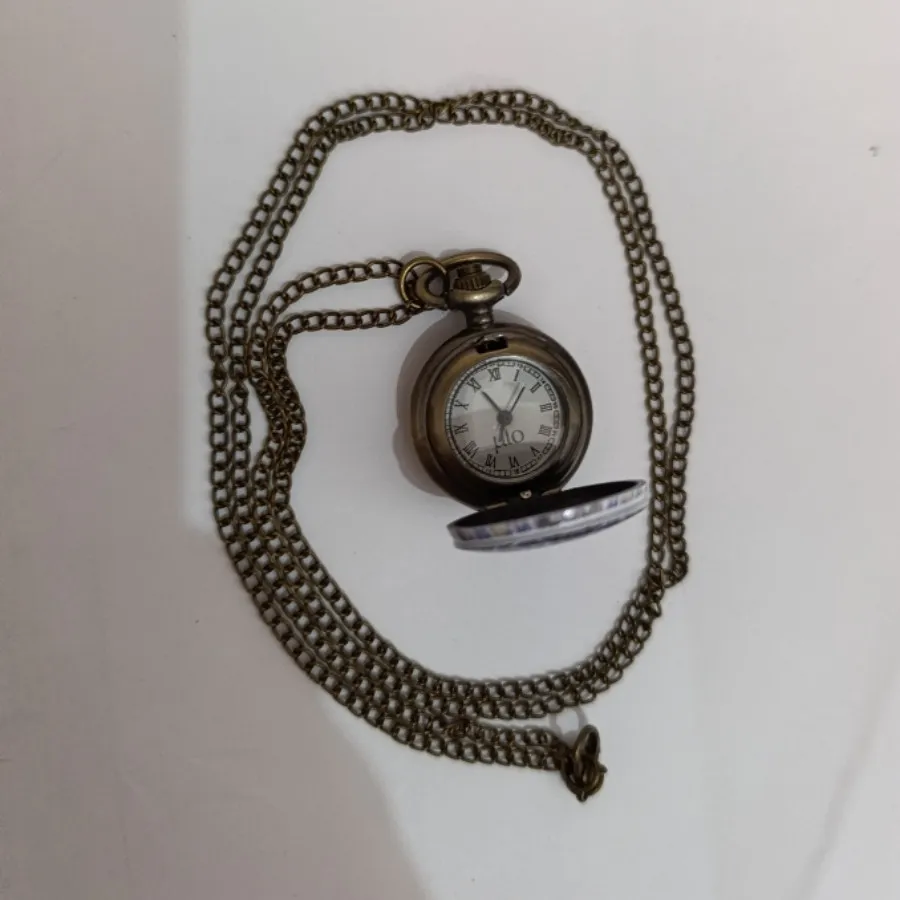 گردنبند ساعتی