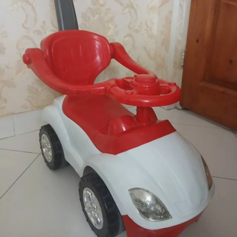 ماشین چهار چرخ کودک
