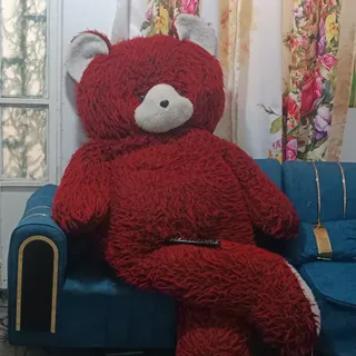 عروسک بزرگ