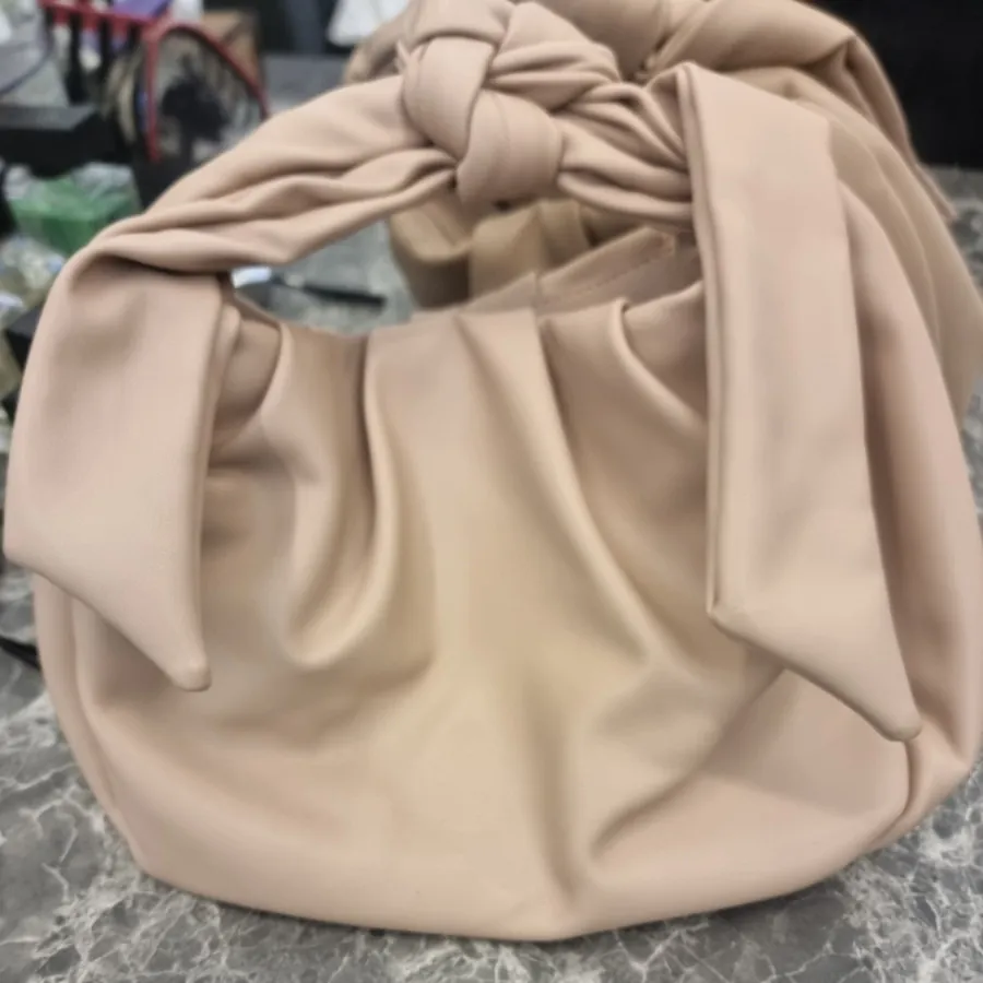 کیف کرم خارجی