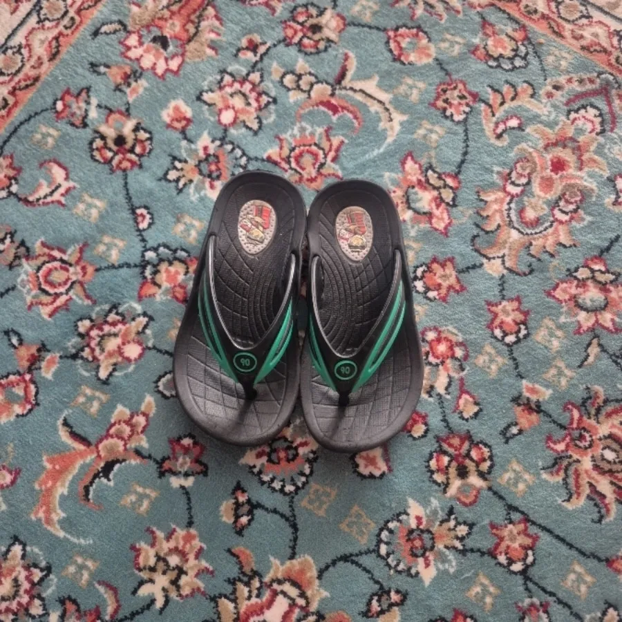 دمپایی کودک