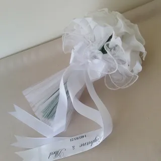 دسته‌گل عروس