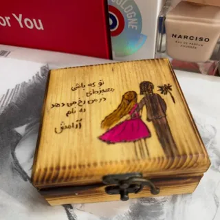جعبه چوبی