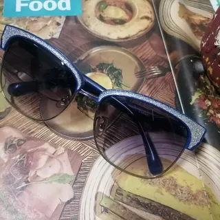 عینک آفتابی