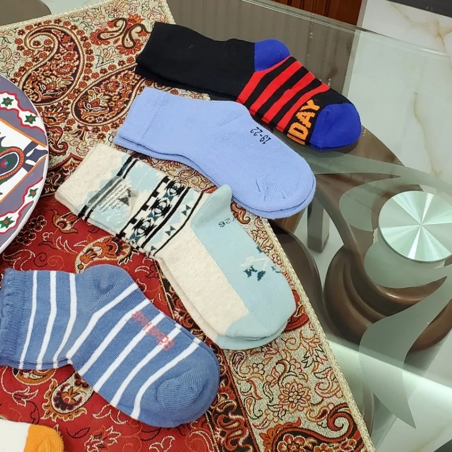 جوراب بچگانه