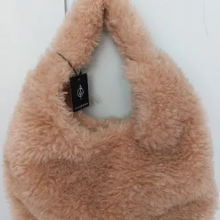 کیف بزرگ تدی