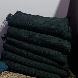 شال مشکی