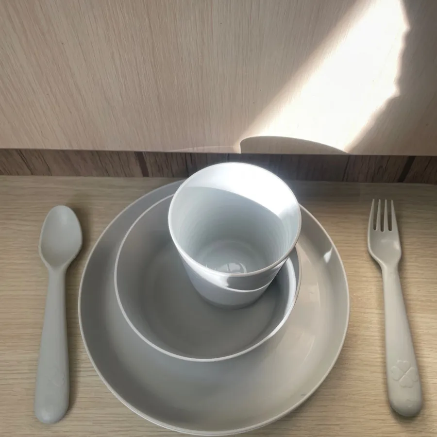 سرویس غذا خوری ایکیا