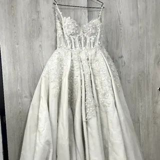 لباس عروسی دنباله دار