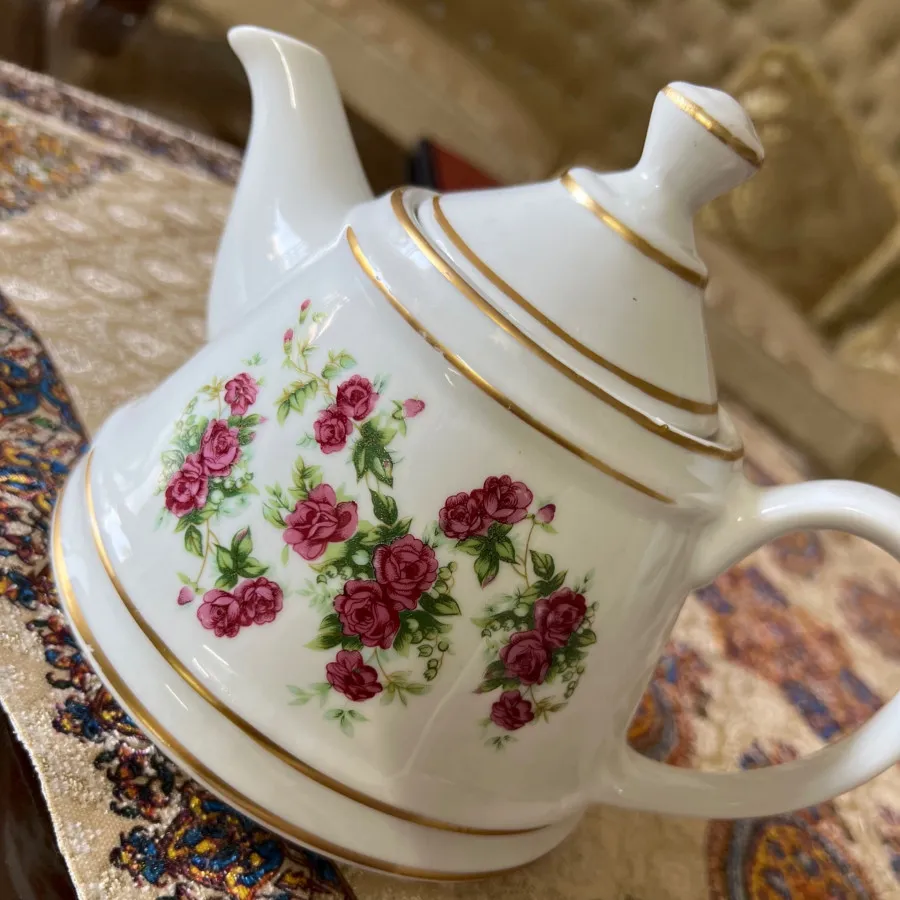 قوری قدیمی
