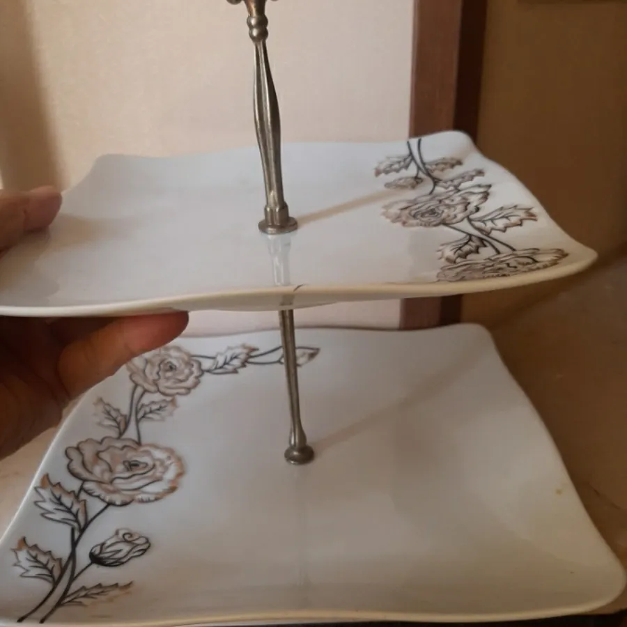 ظرف شیزینی خوری