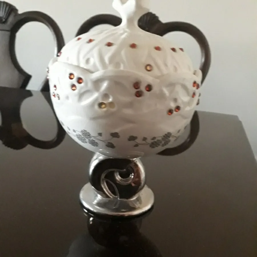 شکلات خوری