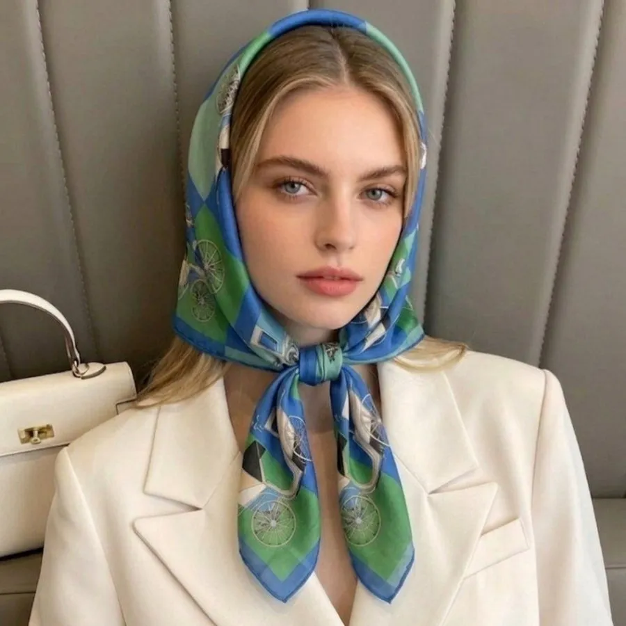 روسری نخی هرمس