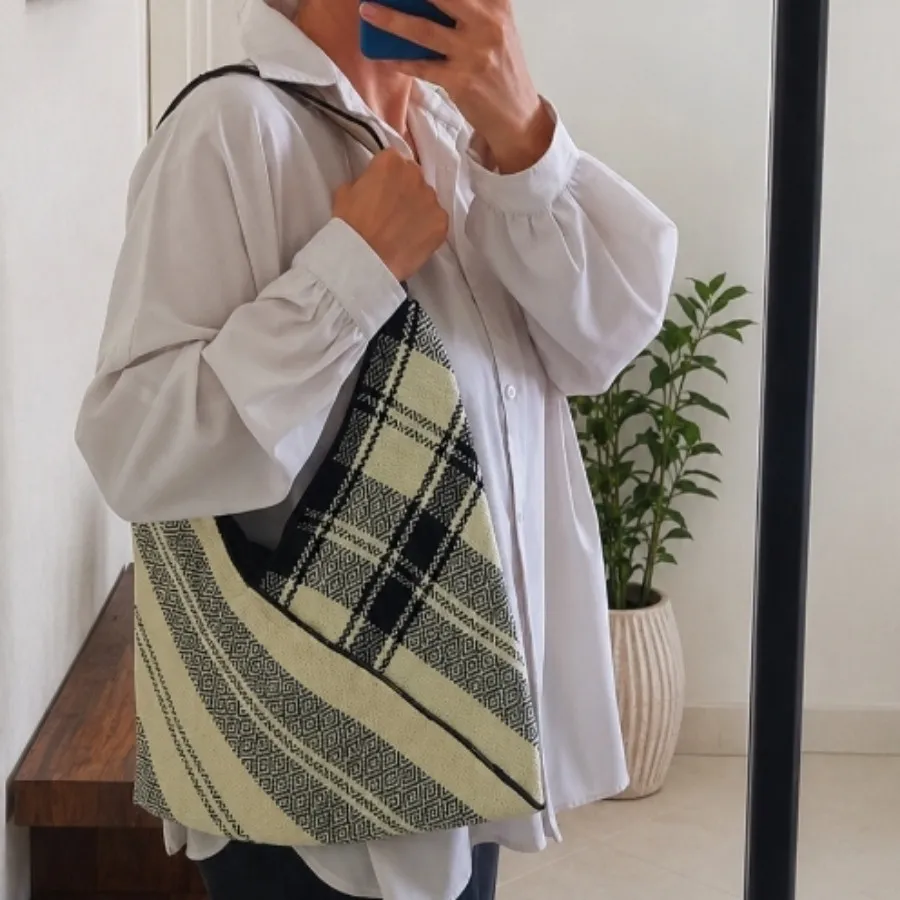 کیف پارچه ای