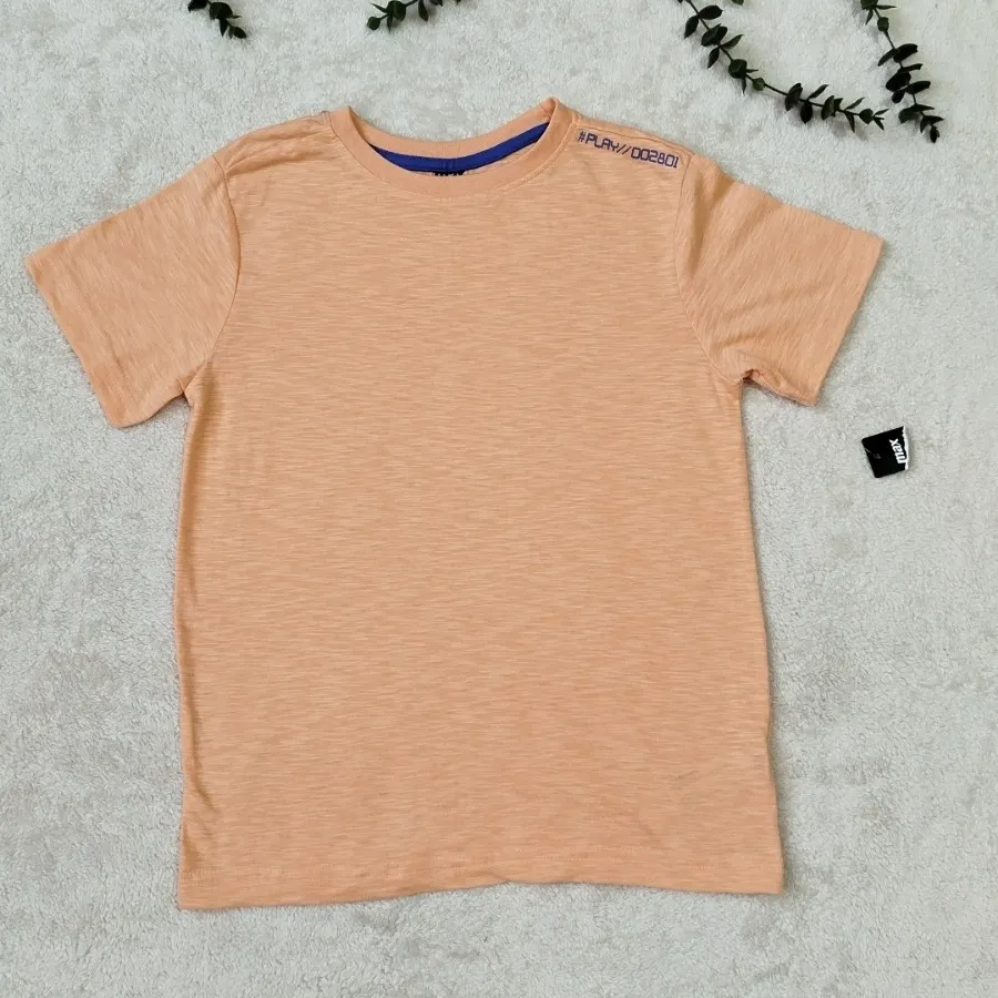 تیشرت max