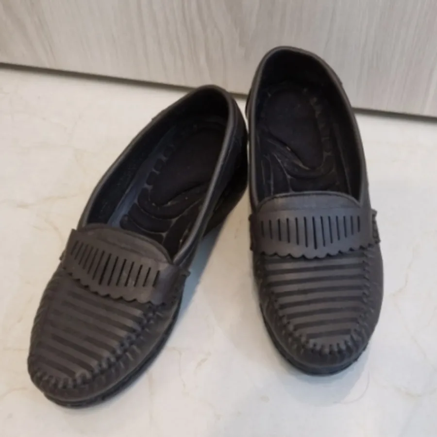 کفش طبی زنانه