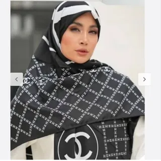 روسری ابریشم سفید مشکی