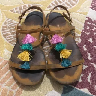 صندل h&m