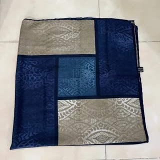 روسری قواره دار