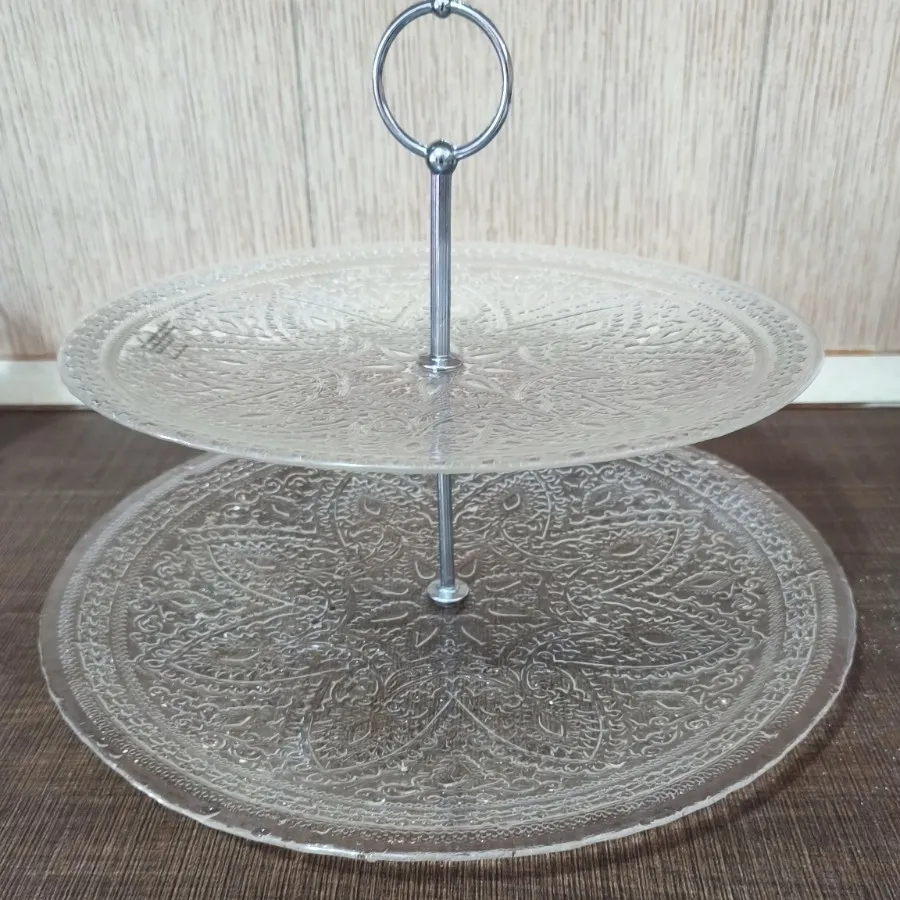 شیرینی خوری