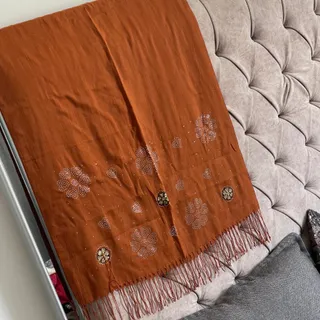 شال نخ اصل