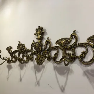 چوب لباسی برنز