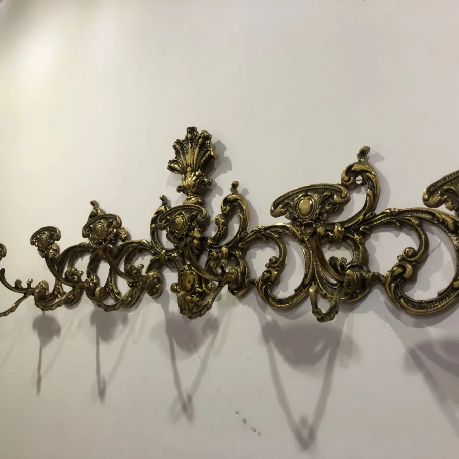 چوب لباسی برنز