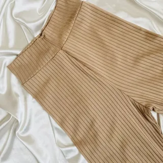 لگ برند prettylittlething