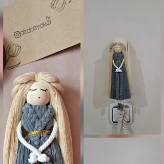 عروسک دکوراتیو آیفون